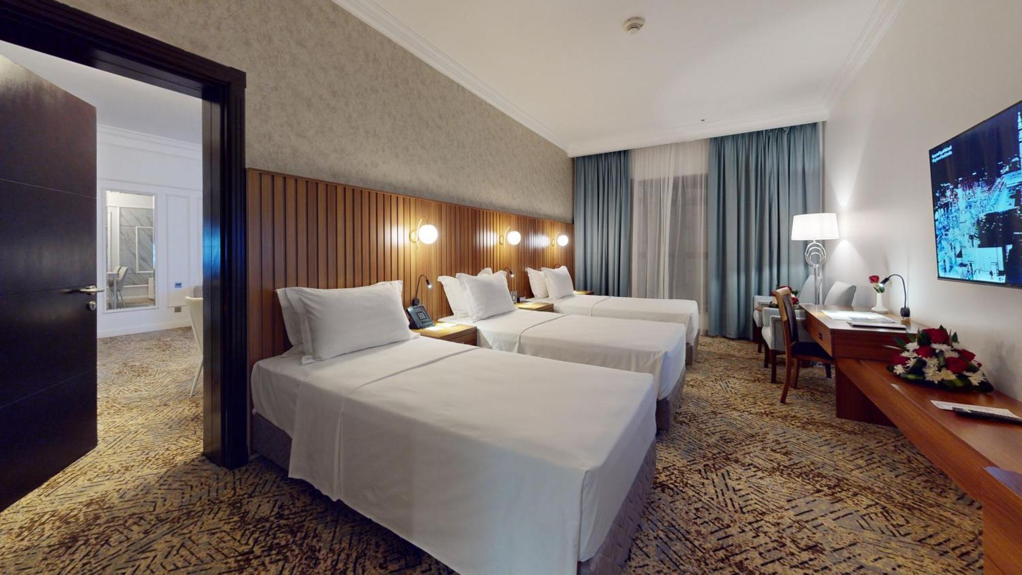 Mias Al Madina 4*